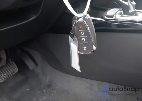 2025 Chevrolet Trax Fwd Lt from USA, damaged, VIN KL77LHEP1SC220837